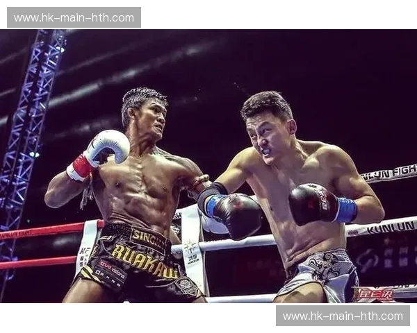 铁拳碎星辰，狮心撼黑金：王伟豪与播求的旷世之战，谁才是真正的擂台主宰？